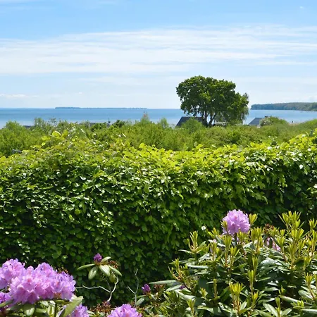 Lovely Home In Bjert With House Sea View * Abjerg